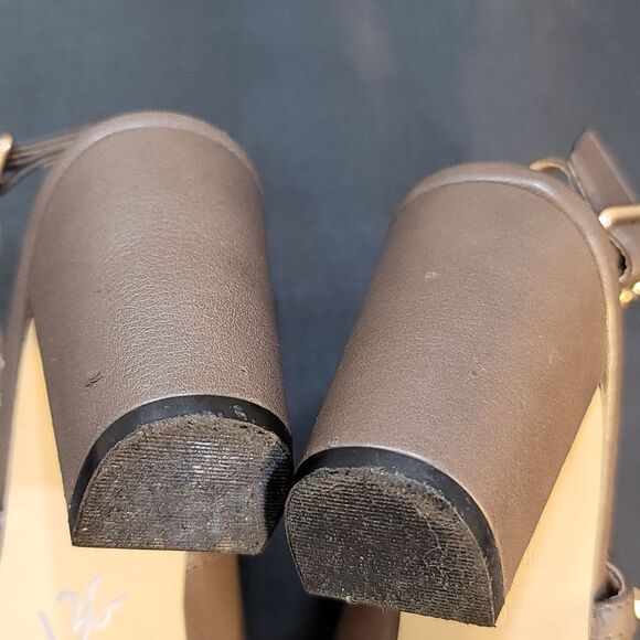 METAPHOR STUDDED SLINGBACK PEEP TOE BLOCK HEEL SANDAL - Picture 11 of 14